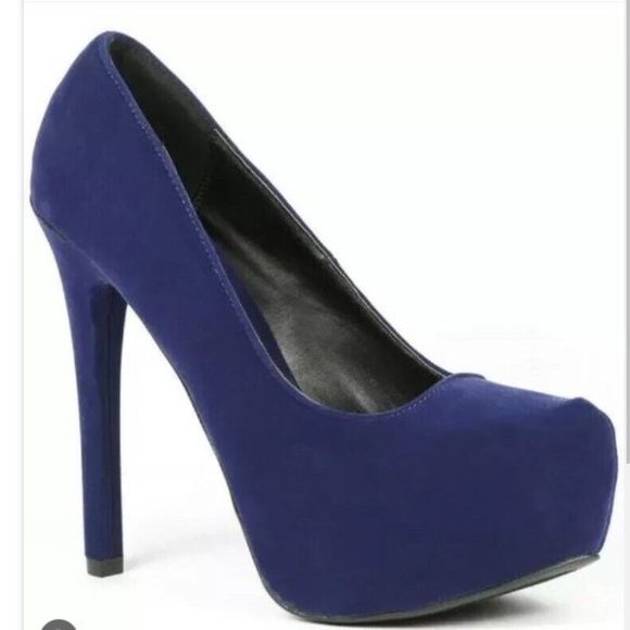 🆕️Qupid Faux Velvet Blue Platform Heels - Picture 1 of 10